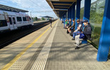  (photo)