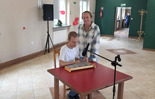  (photo)