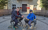  (photo)