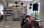  (photo)